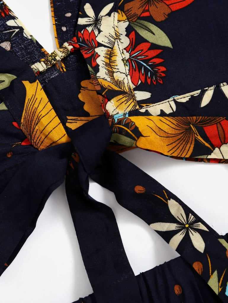 Floral Neck Cropped Top / High Waisted Lace shorts