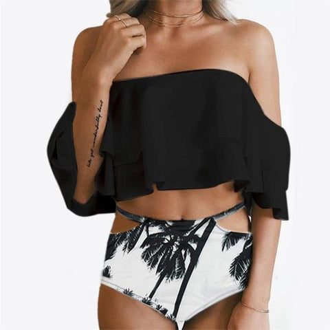 Floral Neck Cropped Top / High Waisted Lace shorts